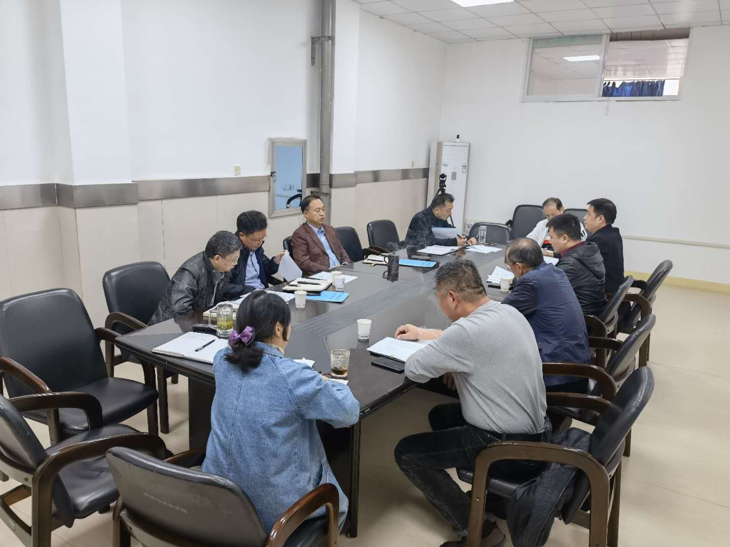 湖北工业大学继续教育学院召开安全稳定工作会议